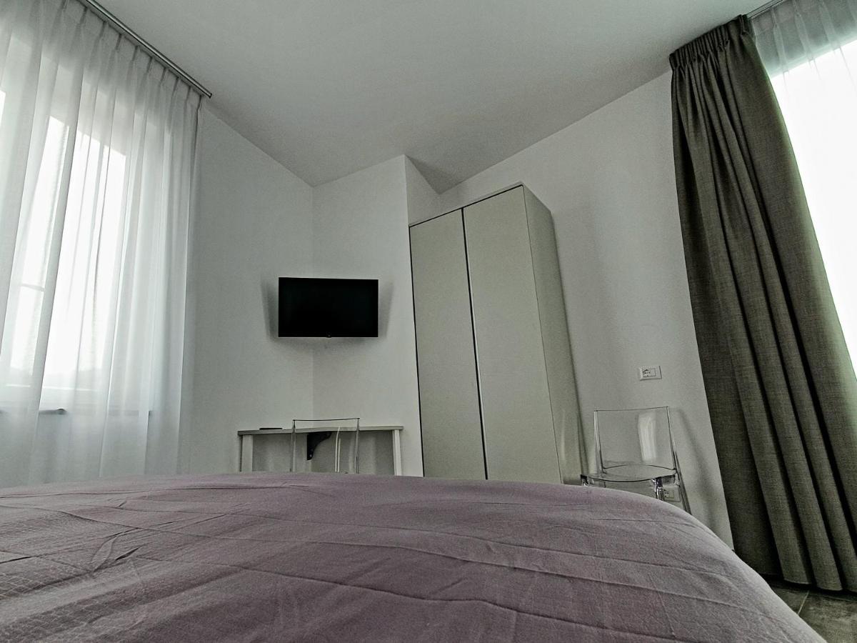 Werooms ซาแลร์โน ภายนอก รูปภาพ
